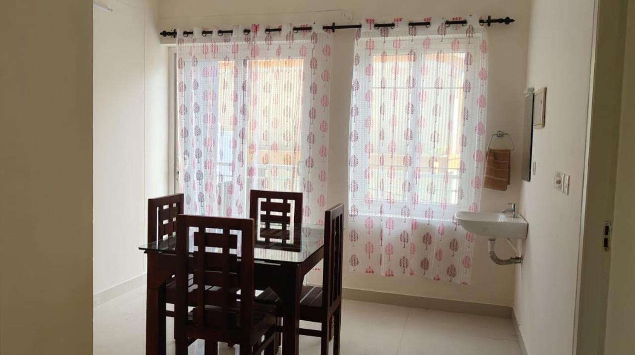 Hobiz Serviced Apartments Chalakuzhy Nr Medical College Trivandrum Thiruvananthapuram Kültér fotó